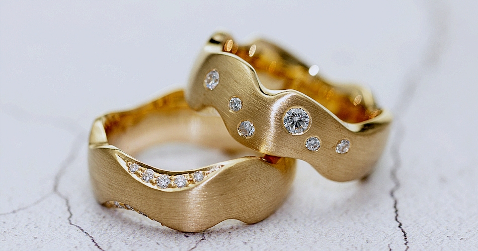 Image 5: Aurum designer-jewellers